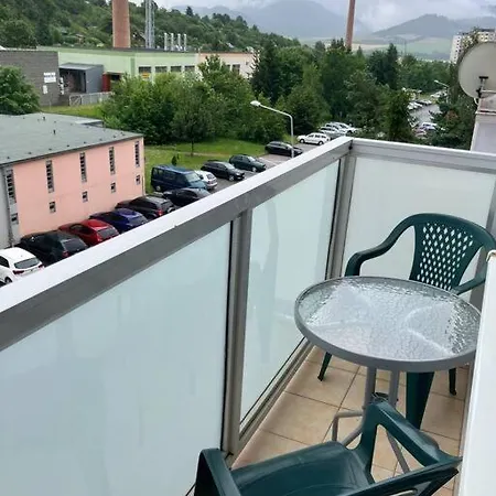 Moderny Podbreziny Apartmán